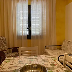 Appartamento Araxi, Villa San Pietro